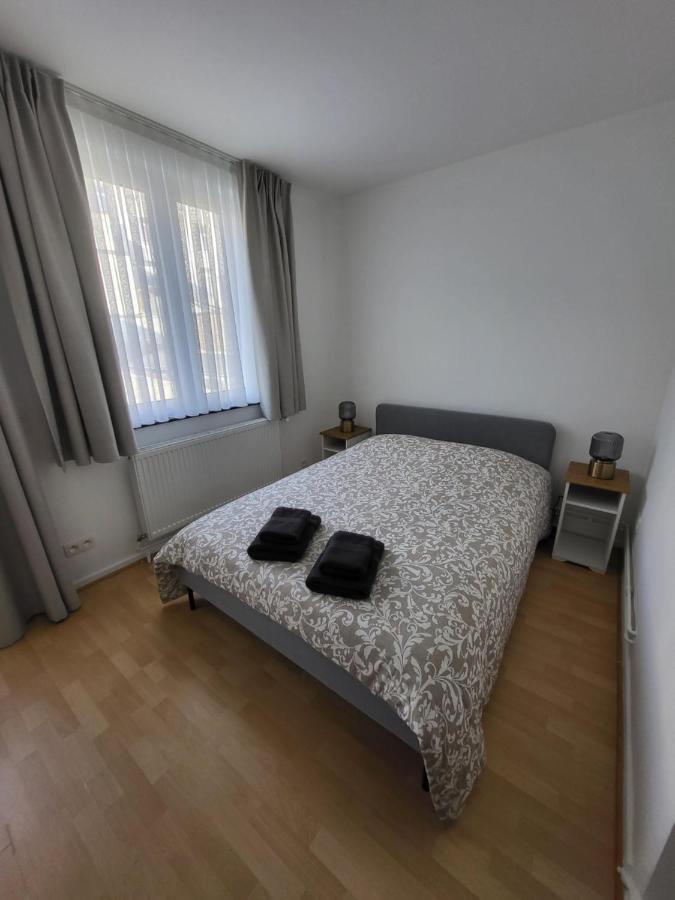 Studio Alicia, Idealement Situe Etterbeek Exterior photo